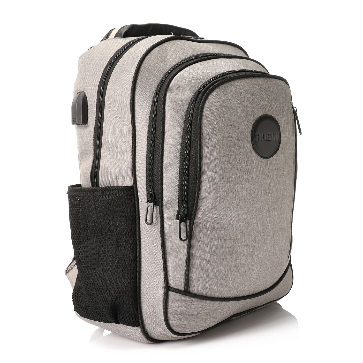 شنطة ظهر 3 سوستة مقاس 18